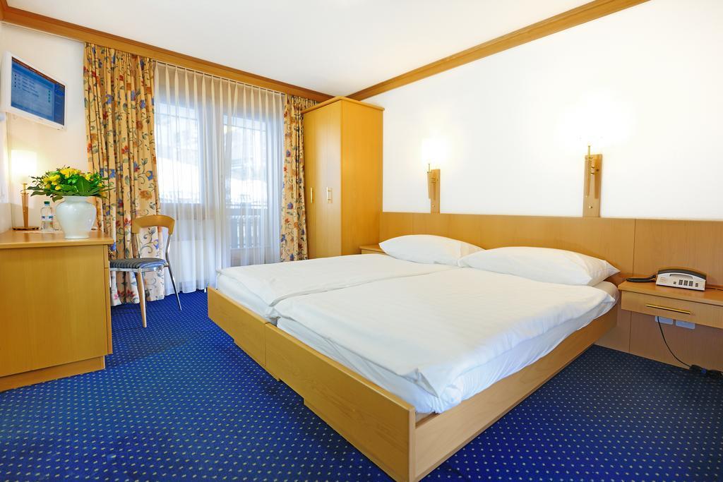 Alpenrose Hotel Zermatt Phòng bức ảnh
