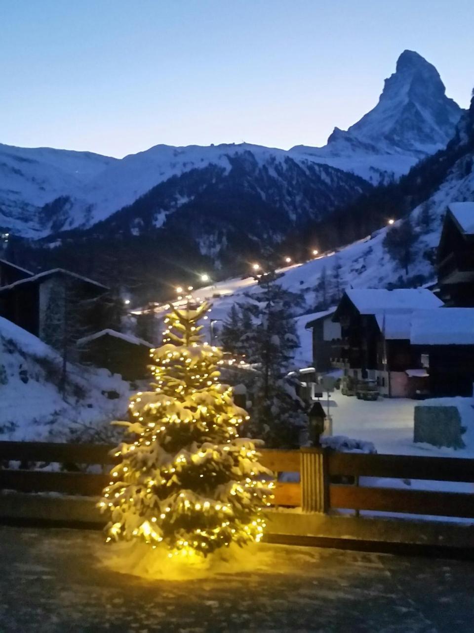 Alpenrose Hotel Zermatt Ngoại thất bức ảnh